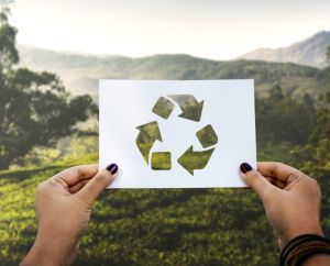 Save-world-ecology-environmental-conservation-perforated-paper-recycle (Střední)